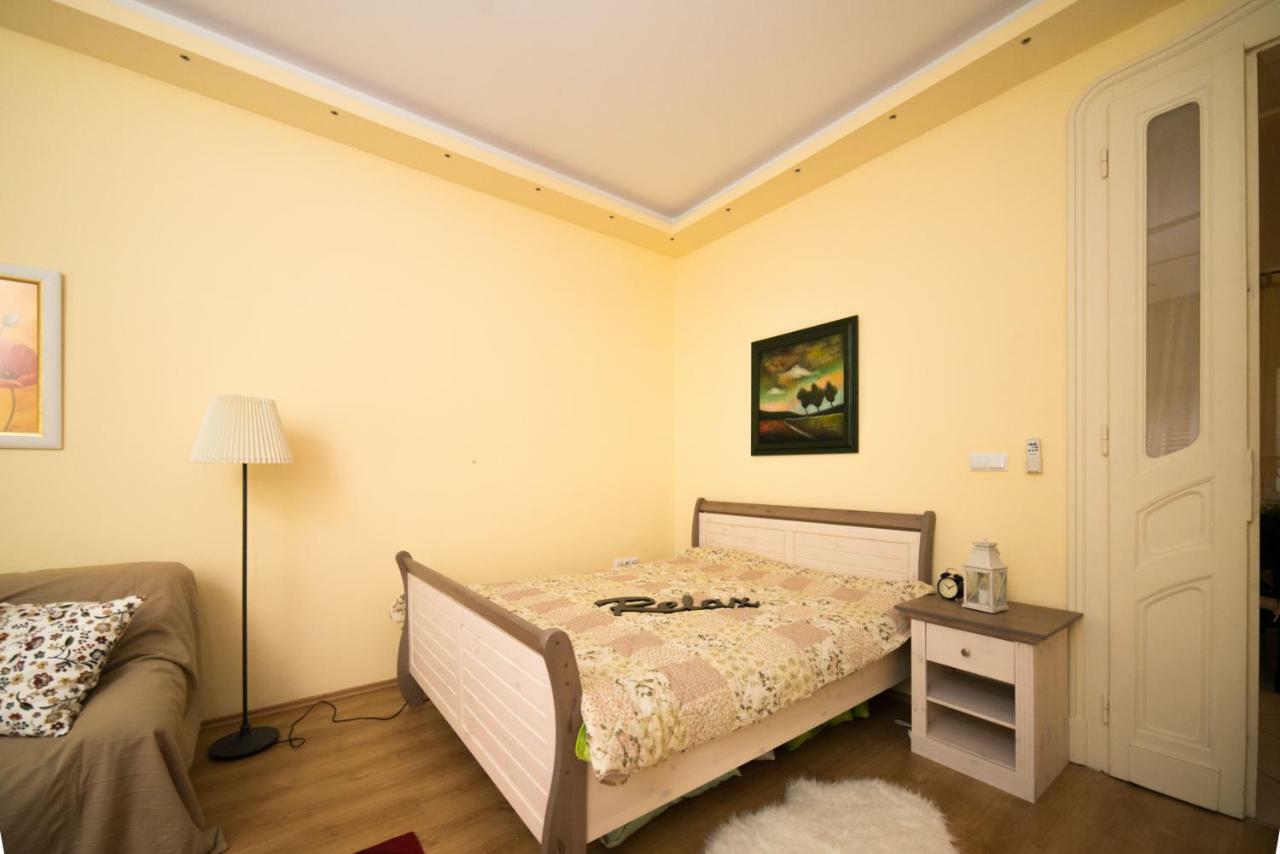 Rox Central Apartments 2 Timişoara Buitenkant foto